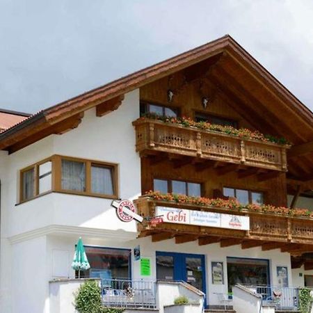 Gästehaus Familie Gebhard Schädle Grän Exterior foto